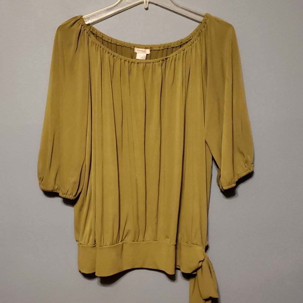 Dressbarn Woman Blouson Top w/side tie, 22/24